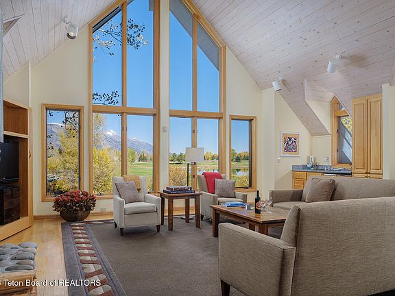 5th image of 4317 W Spring Violet Ct