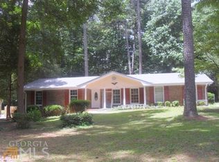 493 Stephenson Rd, Stone Mountain, GA 30087