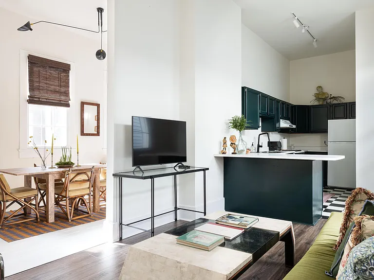 1406 Magazine St #B — Photo 8