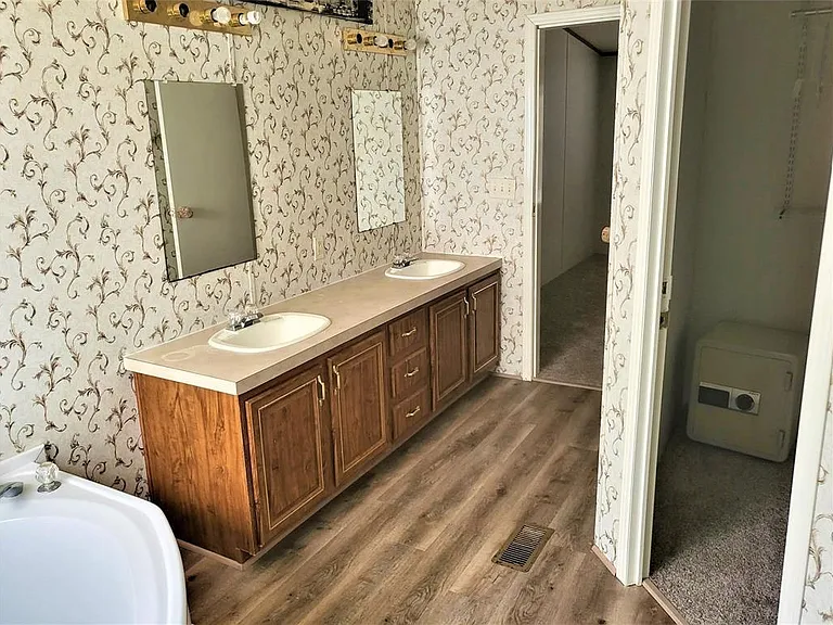 14536 Cochran Rd — Photo 11