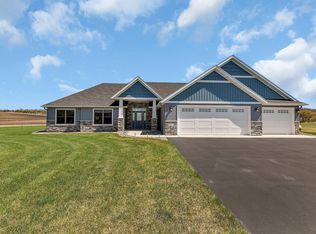 18974 Long Lake Rd, Richmond, MN 56368