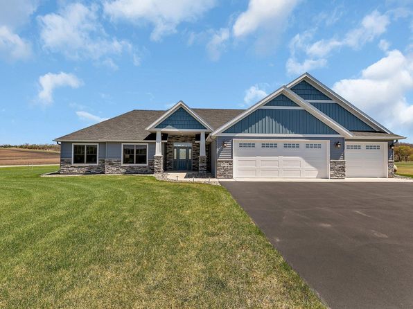 18974 Long Lake Rd, Richmond, MN 56368