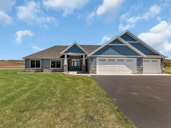 18974 Long Lake Rd, Richmond, MN 56368