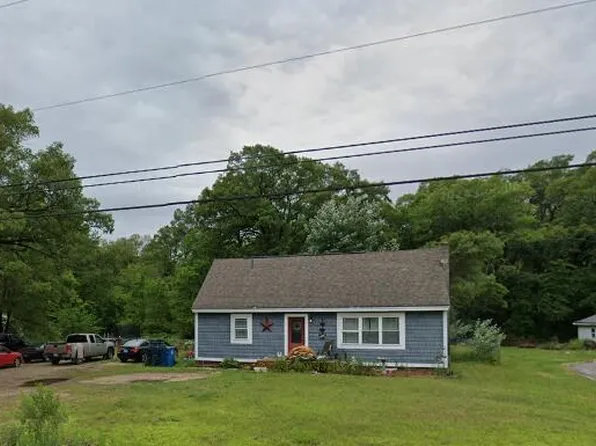 1441 S Brooks Rd, Muskegon, MI 49442