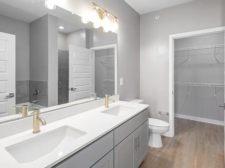 The Enclave at Providence Luxury Apartments — Photo 19