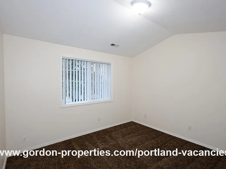 5254 SE 73rd Ave — Photo 34