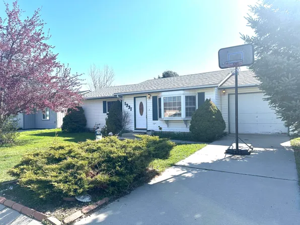 1331 Holmes Ave, Sheridan, WY 82801