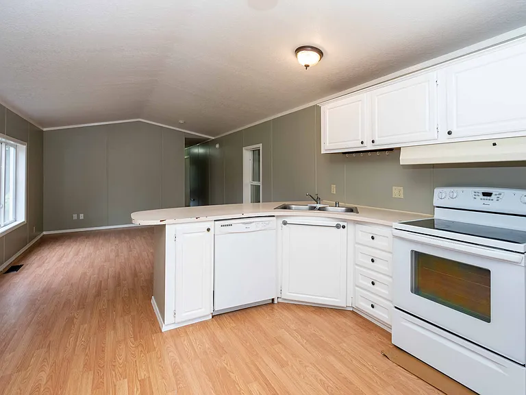 24808 NE Dresser Rd — Photo 3