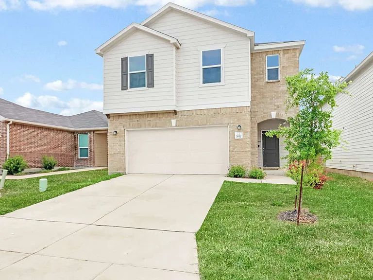 547 Deer Crest Dr — Photo 2