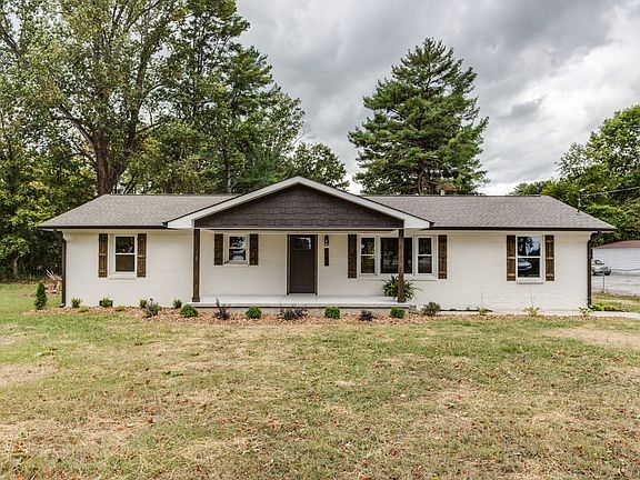 2nd image of 305 Sunset Dr