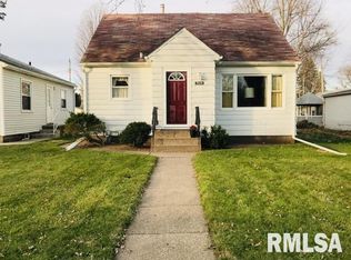 5131 8th Ave, Moline, IL 61265