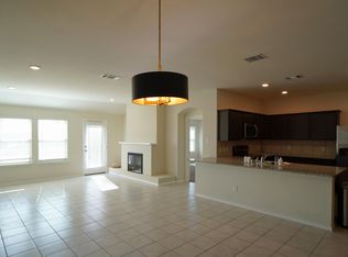 860 Roland Dr, Fate, TX 75189