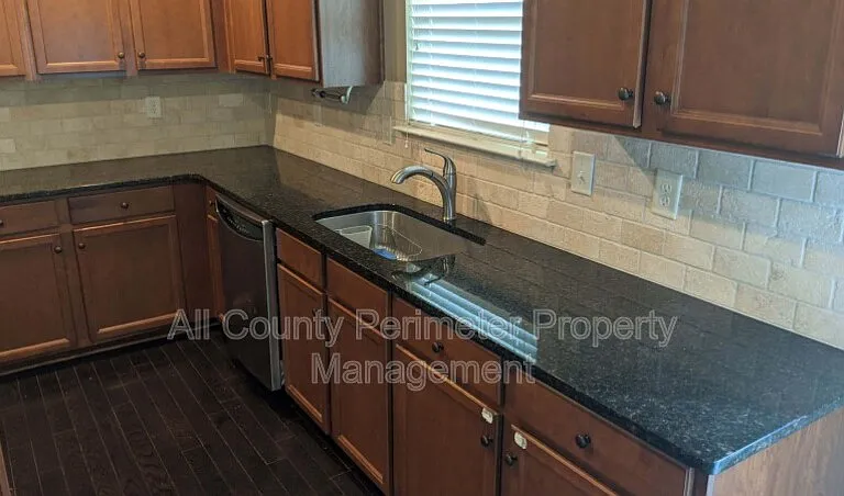 3535 Fallen Oak Ln — Photo 5