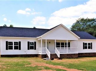 2313 Brightflower Ln, York, SC 29745