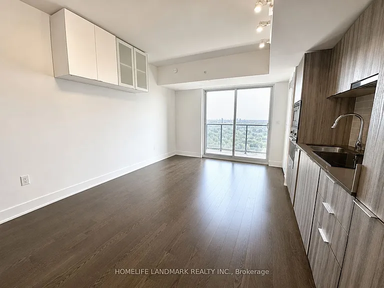 955 Bay St #2907 — Photo 5