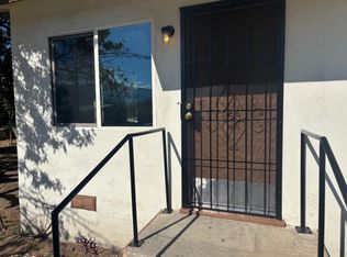 Garden Apartments - 864, Banning, CA 92220