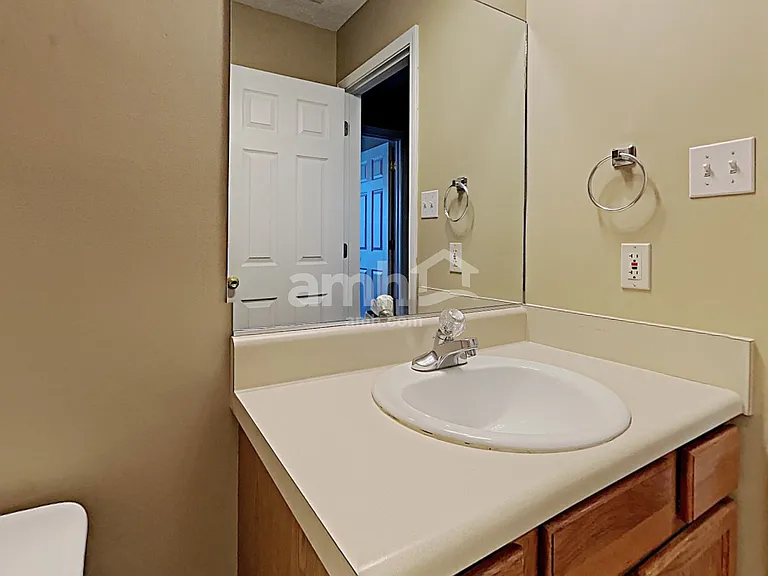 6100 Glenmay Dr — Photo 17