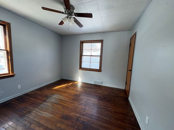 16914 Maple Heights Blvd