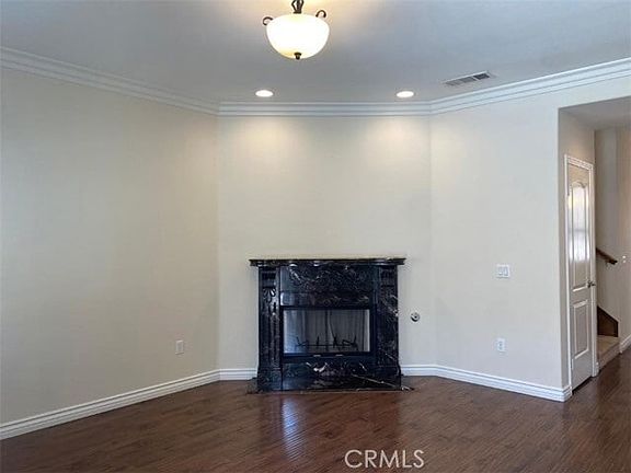 3rd image of 5531 Sultana Ave