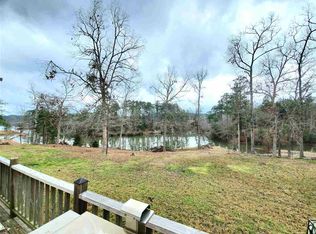 330 Eagle Ln, Burkeville, TX 75932