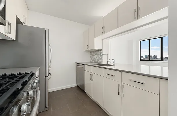 Rented by Related Rentals | media 3