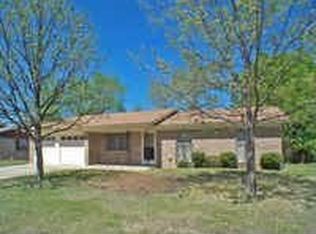 5709 Saramac Dr, Watauga, TX 76148
