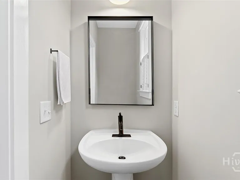 45 Grove Park Dr — Photo 12