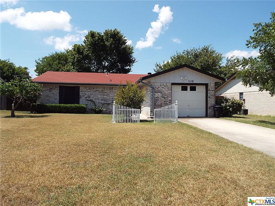 1st image of 1119 Preswick Dr