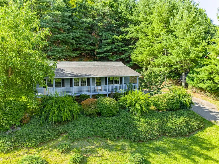 1386 Buck Mountain Rd — Photo 29