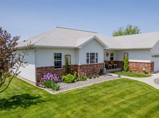 274 Clover Dr, Powell, WY 82435