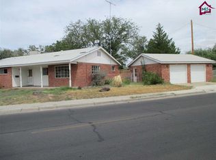 2000 Rose Ln, Las Cruces, NM 88005