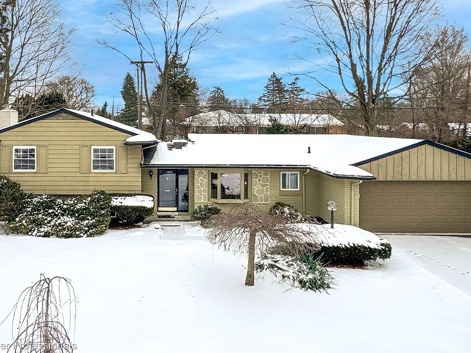 1st image of 6717 Cathedral Dr