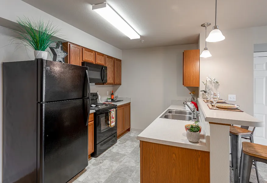 2 bed, 912 sqft, $1,500 — Photo 2