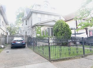 8774 95th St, Woodhaven, NY 11421