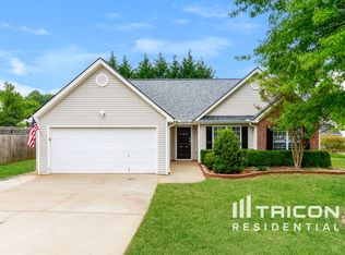 180 Shenandoah Dr, Winder, GA 30680