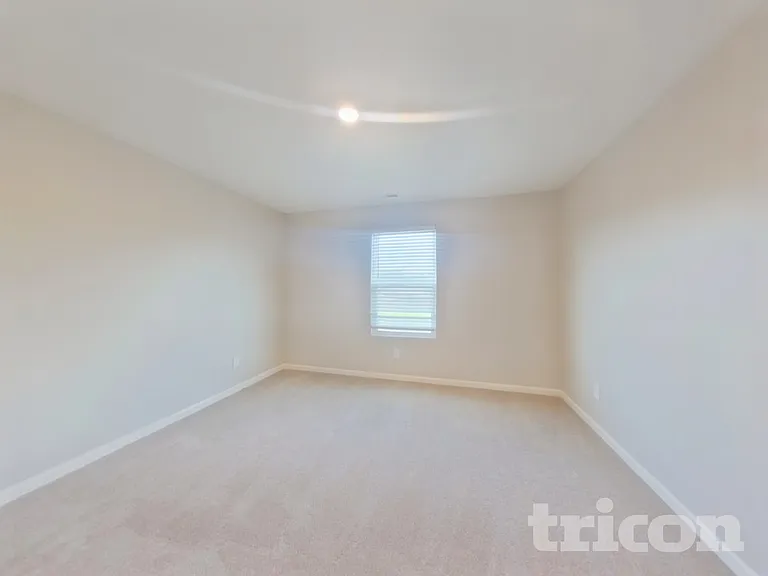 1225 Standing Oak Dr — Photo 11