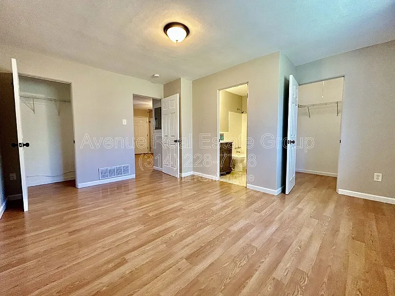 Glen Park Apartments — Photo 10