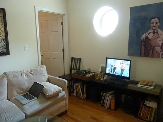 Rented by Chartwell Manhattan Realty | media 9