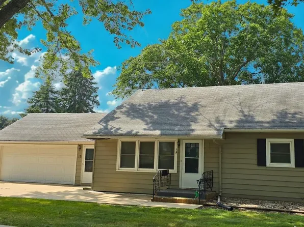 19 9th Ave SE, Le Mars, IA 51031