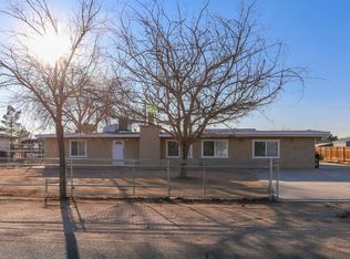 13444 Yakima Rd, Apple Valley, CA 92308