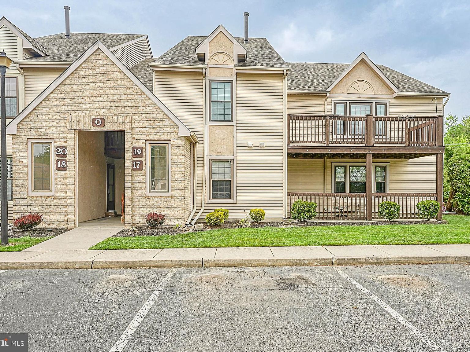 17 Canterbury Ct 1501, Sewell, NJ 08080 Zillow