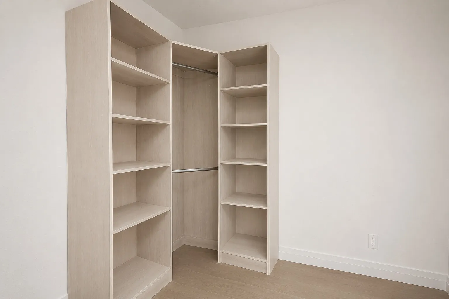 241 West 13th Street — Photo 3