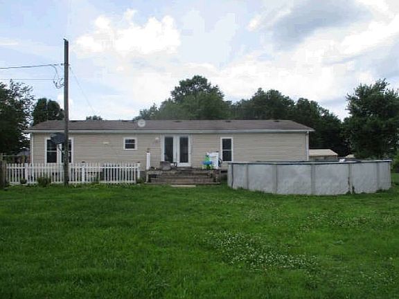 3rd image of 122 Colgan Rd