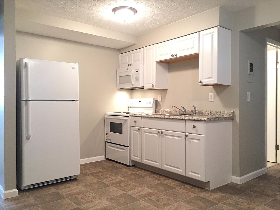 1st image of 16 Koehler Ave APT 1