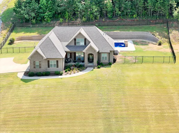 1010 County Road 383, New Albany, MS 38652