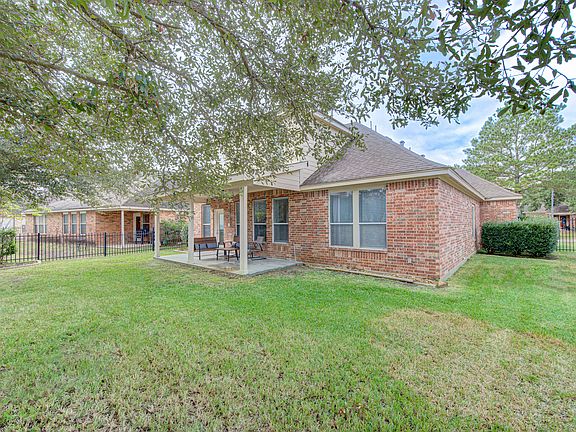 3rd image of 9422 Comstock Meadows Dr
