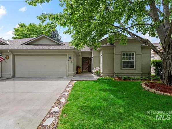 6121 N Fountain Ln, Garden City, ID 83714