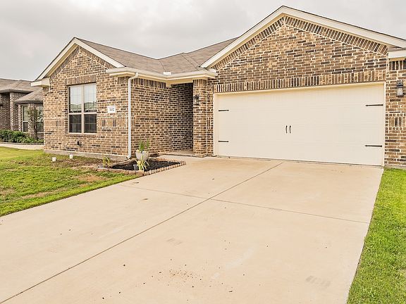 4th image of 1432 Eagle Nest Dr
