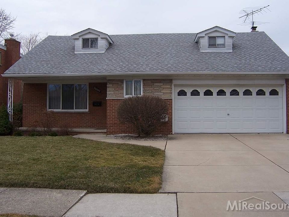 1st image of 26447 Roan Ave