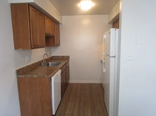 3134 Azalea Garden Rd #3134B, Norfolk, VA 23513